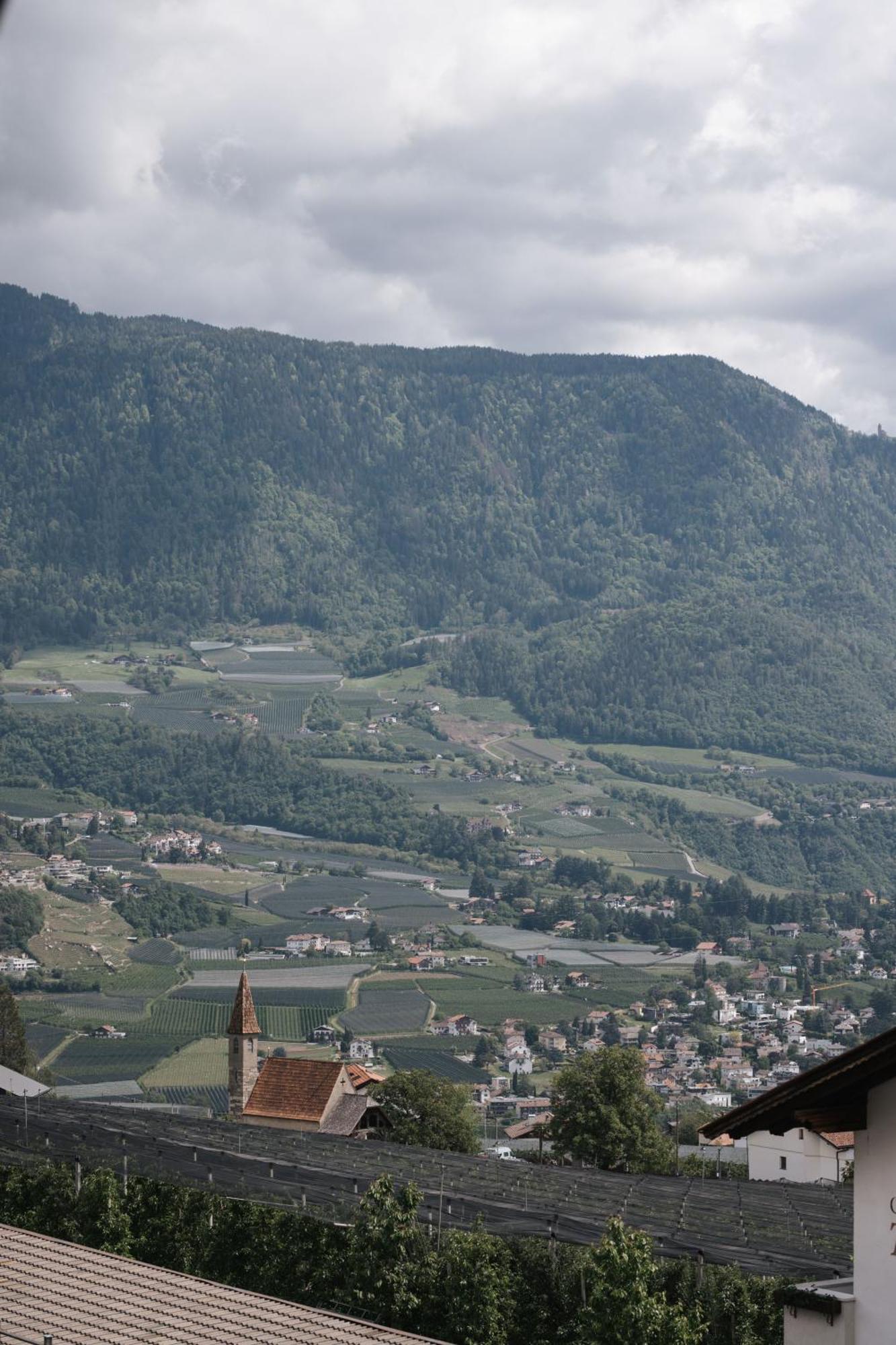 Garni Juval Hotell Tirol Eksteriør bilde